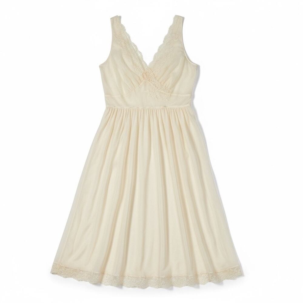 VANITY FAIR Vintage IVORY USA Belted Dress Lace Hem Trim Size 40 Slip Nightgown